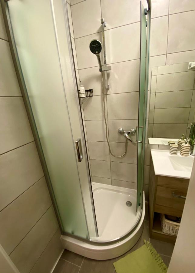 Studio Apartma Sara Lägenhet Piran Exteriör bild