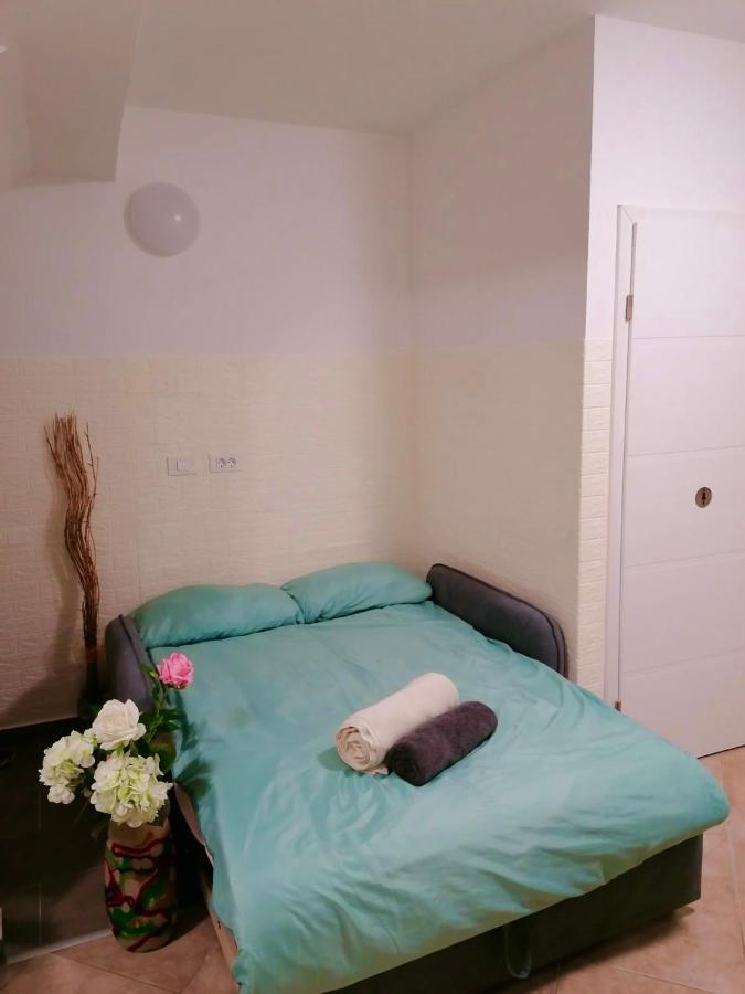 Studio Apartma Sara Lägenhet Piran Exteriör bild